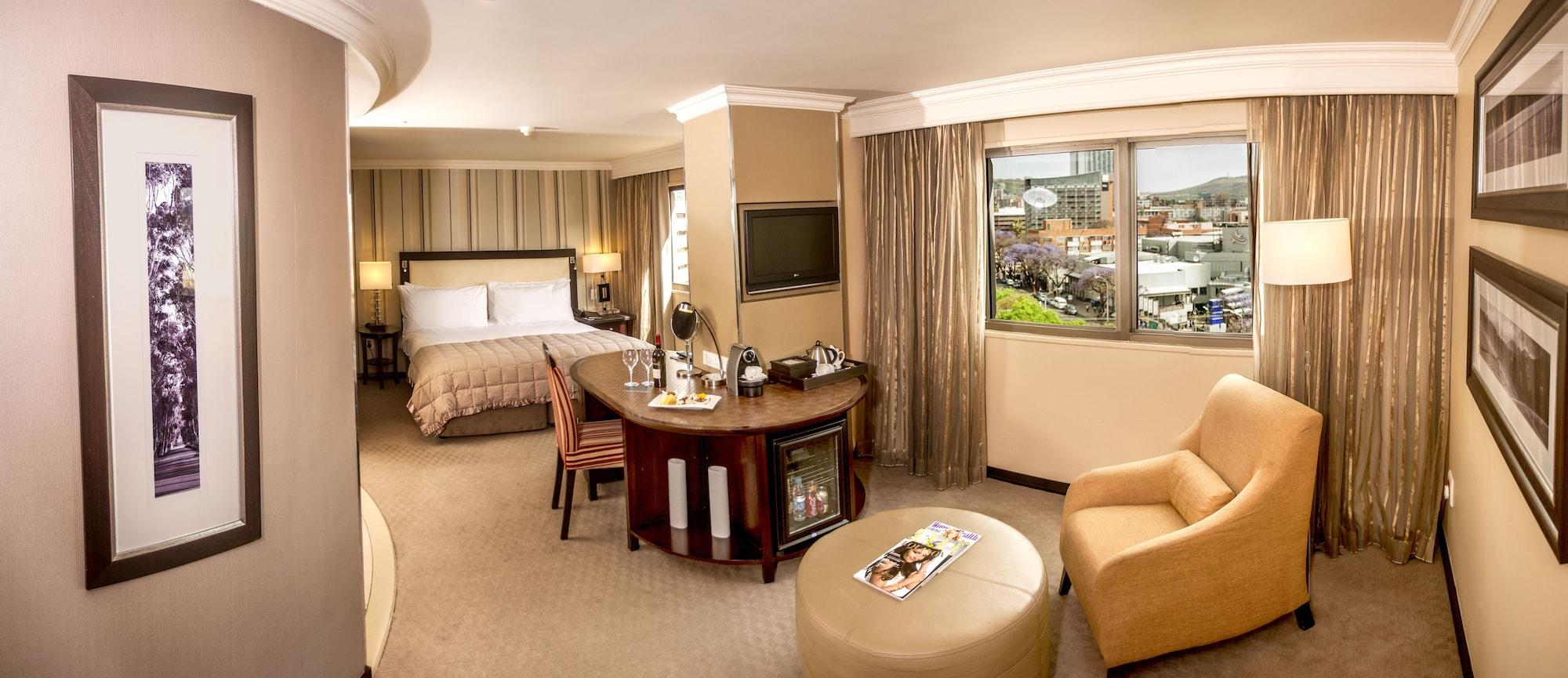 Southern Sun Hotel 4*